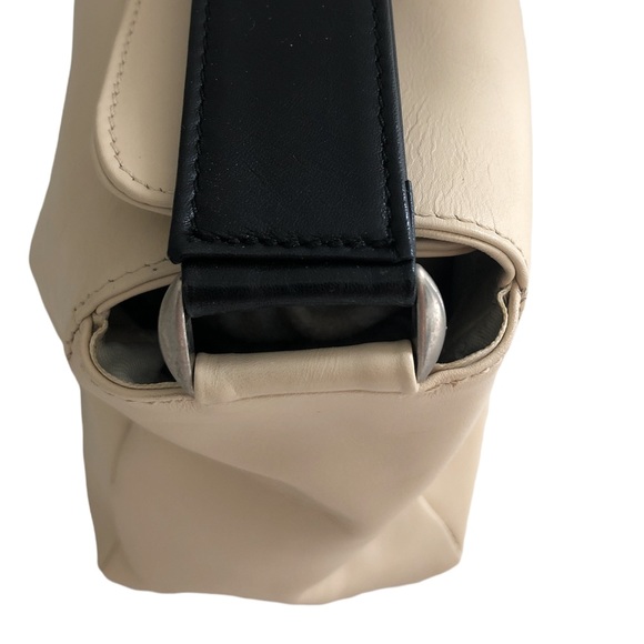 Savini Bettina leather handbag Made in Italy excellent condition. - Picture 4 of 11